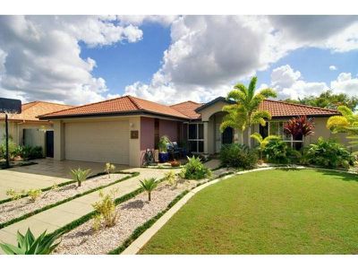 4 Bickle Court, Tewantin