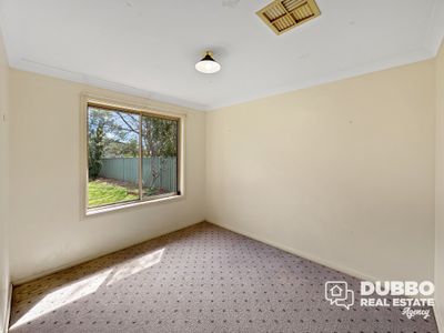 23 Page Avenue, Dubbo