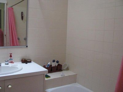 1 / 37 Hackett Terrace, Richmond Hill