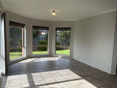 1 Louisa Place, Warrnambool