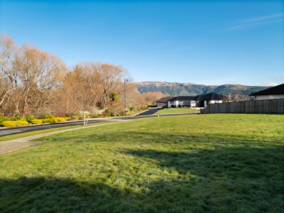4 Three Kings Court, Outram