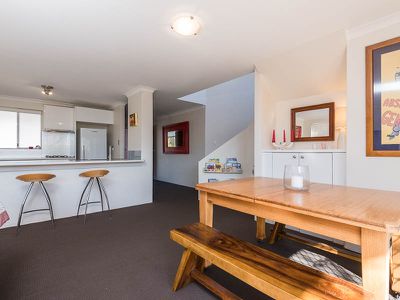 3/30 Albemarle Street, Scarborough