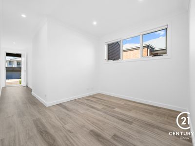 12 Plumcott Street, Werrington