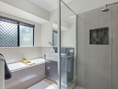 18 Steele Street, Edmonton