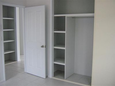 2 / 40 Walker, Cooktown