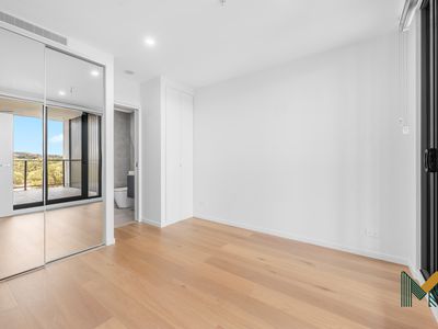 706 / 52 De Burgh Street, Lyneham