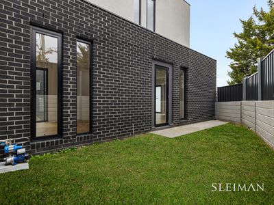 1 / 53 Surrey Drive, Keilor East