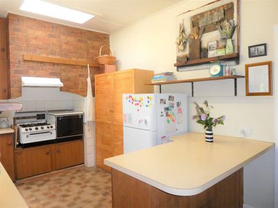 20 Livingstone St, Avenel