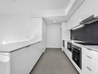 502 / 10 Trinity Street, Fortitude Valley