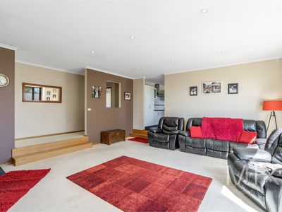 4 Dylan Street, Brighton