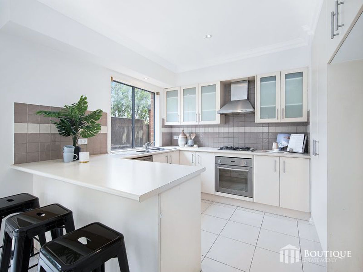 5 / 18-20 Golden Grove, Springvale South