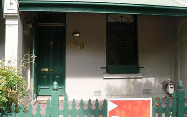 800 Elizabeth St, Waterloo