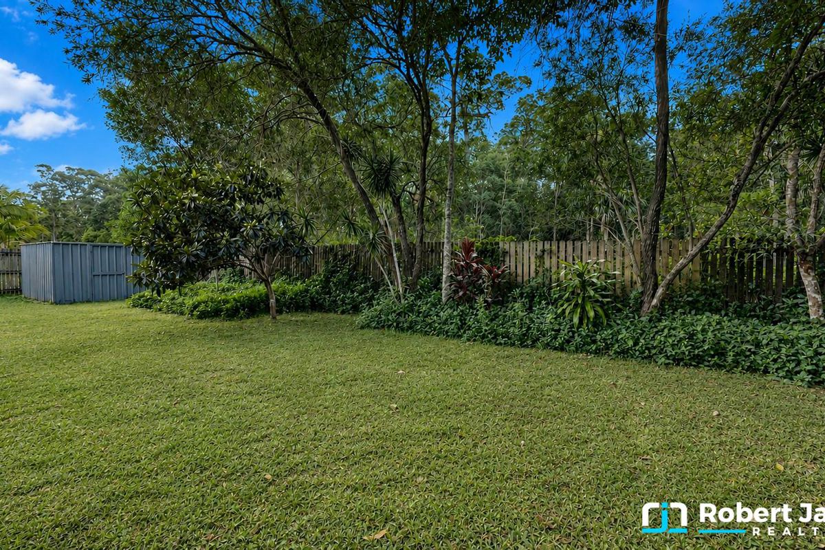 6 Driver Court, Tewantin
