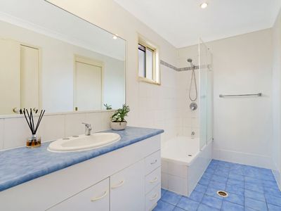 18 / 11  Oakmont ave , Oxley