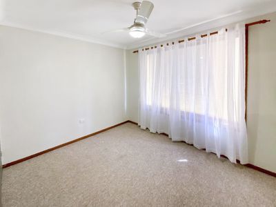8 Hunter Street, Forbes