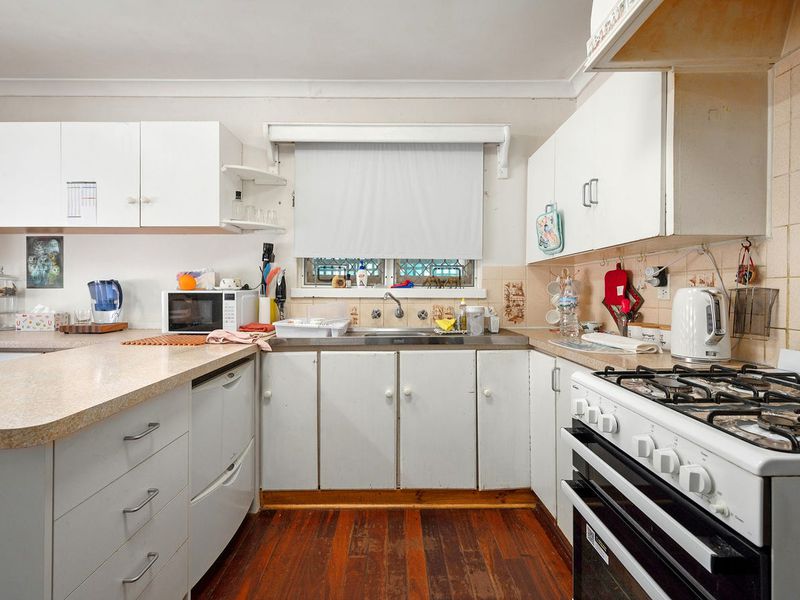 31 Mornington Street, Armadale