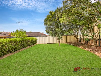 8 Osprey Place, Claremont Meadows