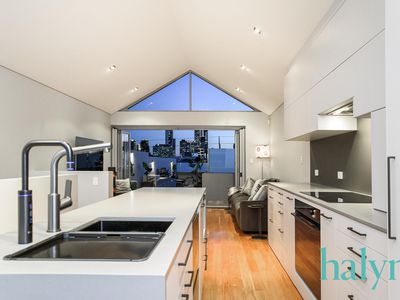 19c Glendower Street, Perth