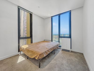 2302 / 81 A'BECKETT STREET, Melbourne