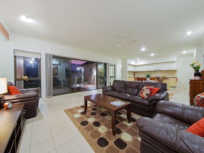 15 Hawksbury Crescent, Wakerley