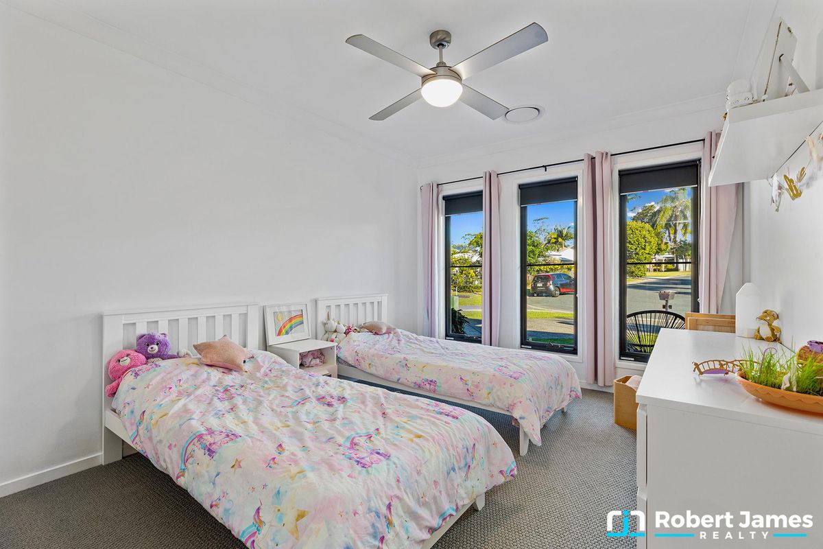 18 Spinnaker Street, Tewantin