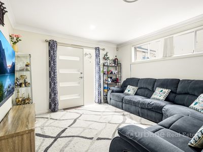 8 / 82 Irwin Street, Werrington