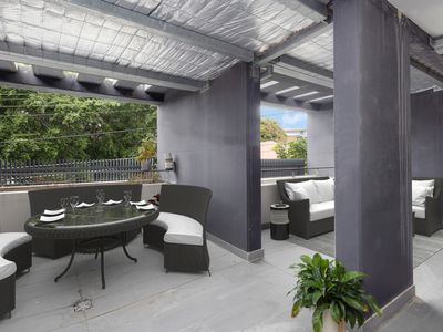 1017 / 16 Hamilton Place, Bowen Hills