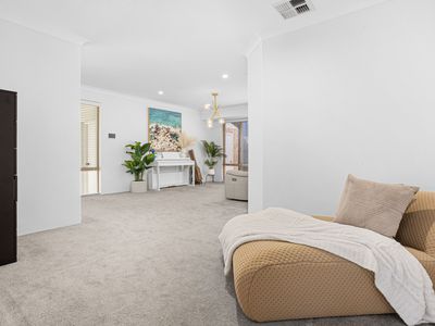 6 Norton Ridge, Winthrop