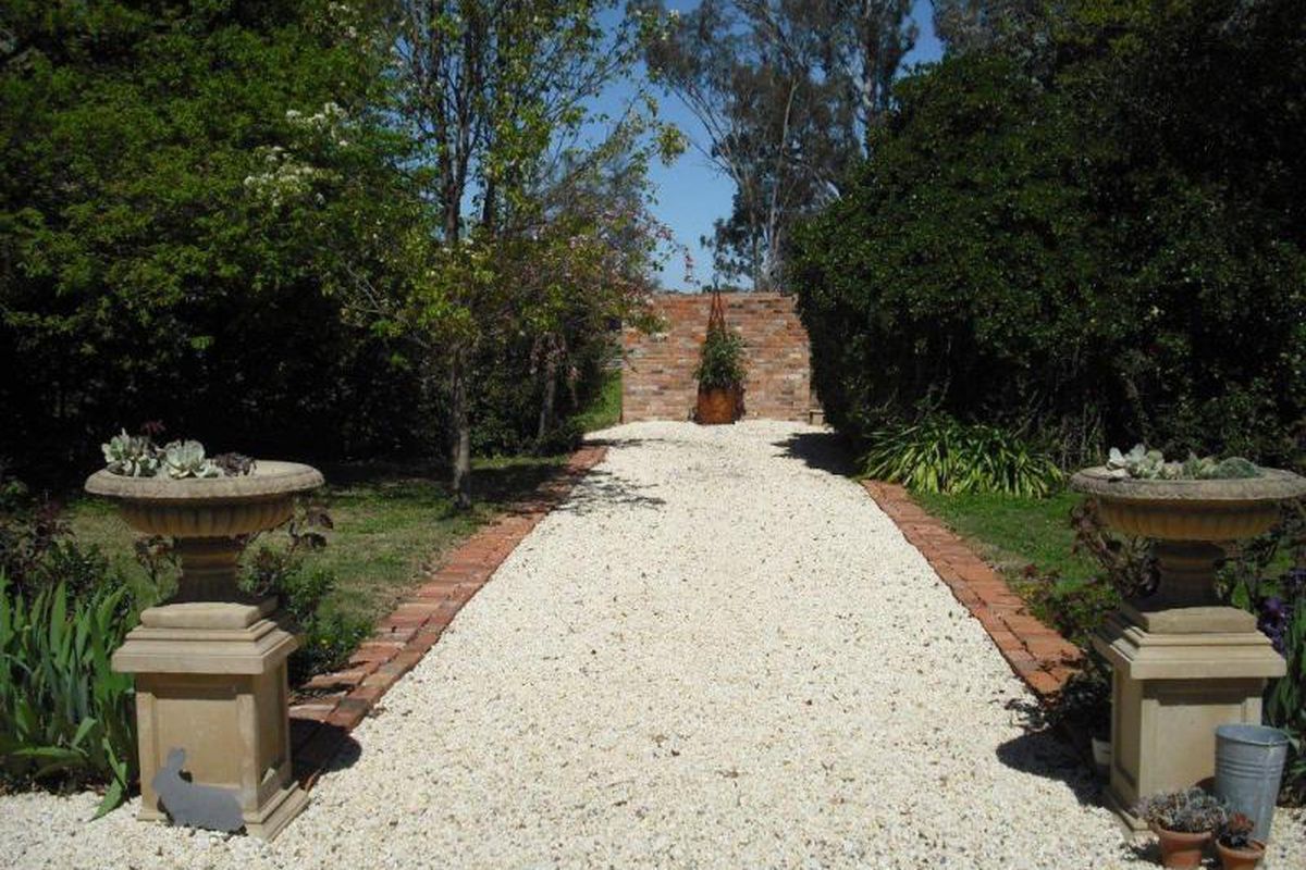 13 Bank Street, Avenel