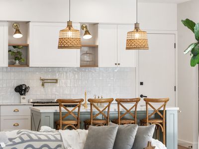 68 East Street, Redwood