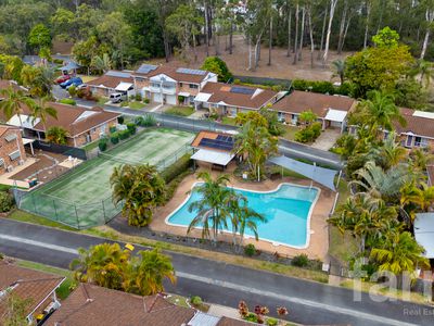 18 / 27 Rain Tree Glen, Coombabah