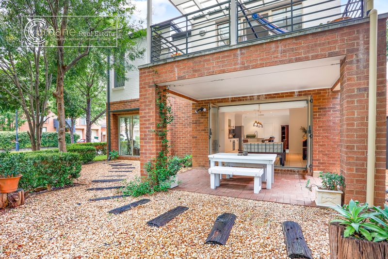 8 Damper Avenue, Beaumont Hills