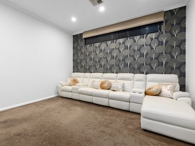 21 Exchange Avenue, Harrisdale