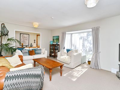 7 Heriott Close, Burwood