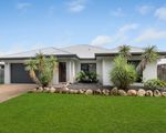 24 Lochern Way, Bushland Beach