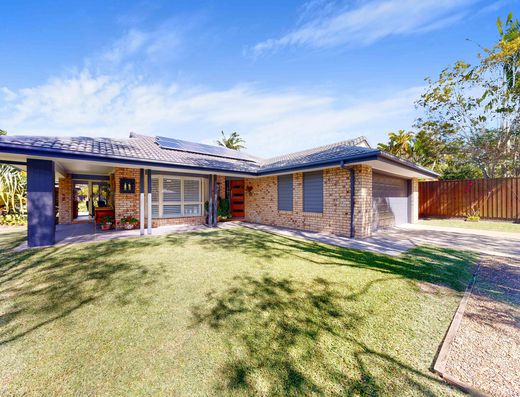Your Private Family Oasis in a Peaceful Cul-de-Sac image 16