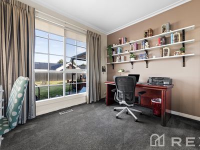 5 Branca Court, Narre Warren North