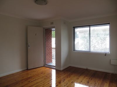 1 / 58 Robertson Street, Coniston