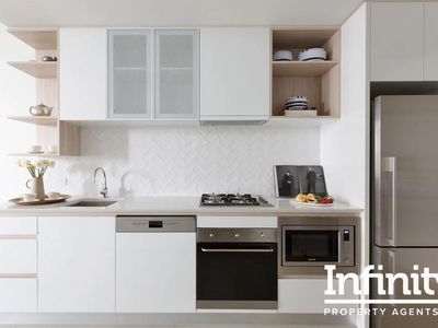 3703 / 5 GADIGAL AVENUE, Waterloo