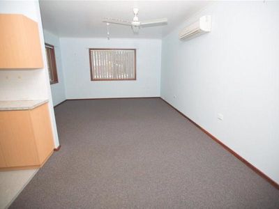 1 / 5 Boogalla Crescent, South Hedland