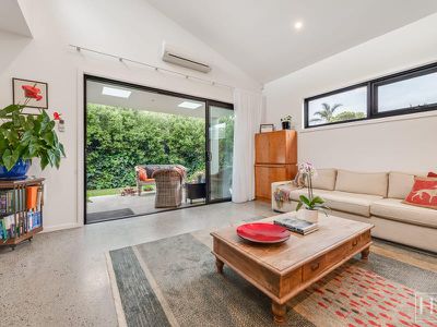 10 Willow Grove, Coburg