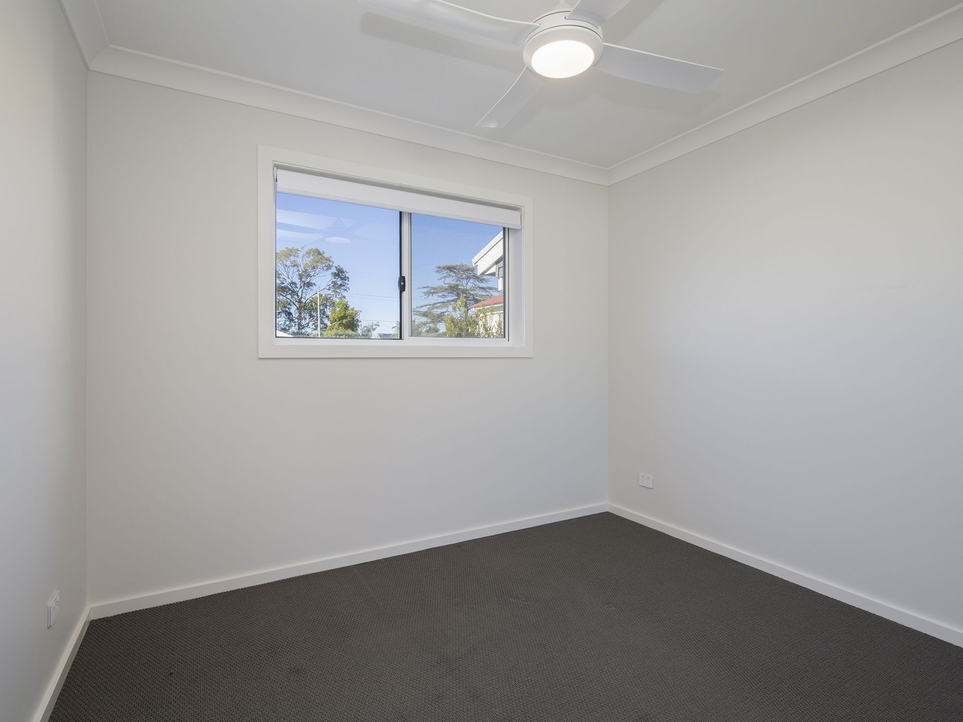 12 MAGPIE AVENUE, Elermore Vale