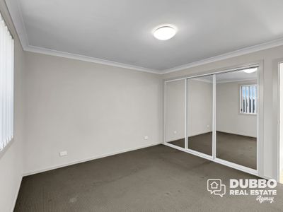 4 Bradford Circuit, Dubbo