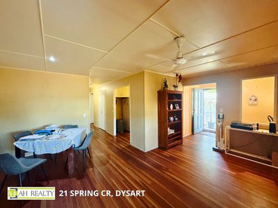 21 Spring Crescent, Dysart