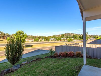93 YARRALUMLA DR, Wodonga