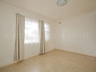 5 / 7A Reginald Avenue, Belmore