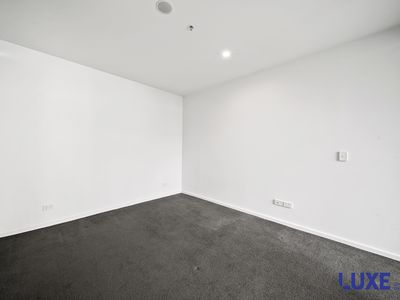 29 / 260 City Walk, City