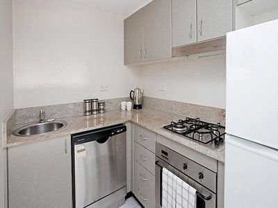 1306 / 174 Goulburn Street, Surry Hills
