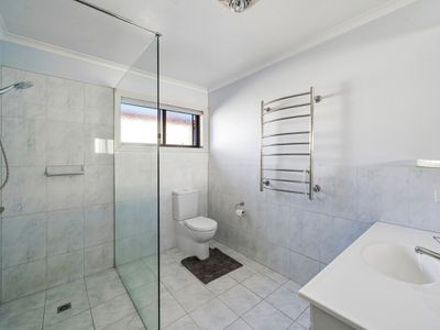 4 Broadbent Court, Mansfield