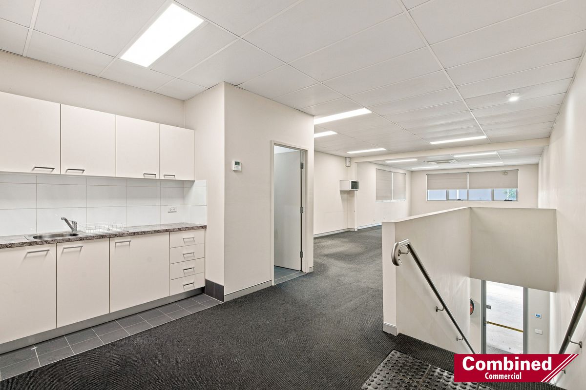 1 / 25 Rodeo Road, Gregory Hills